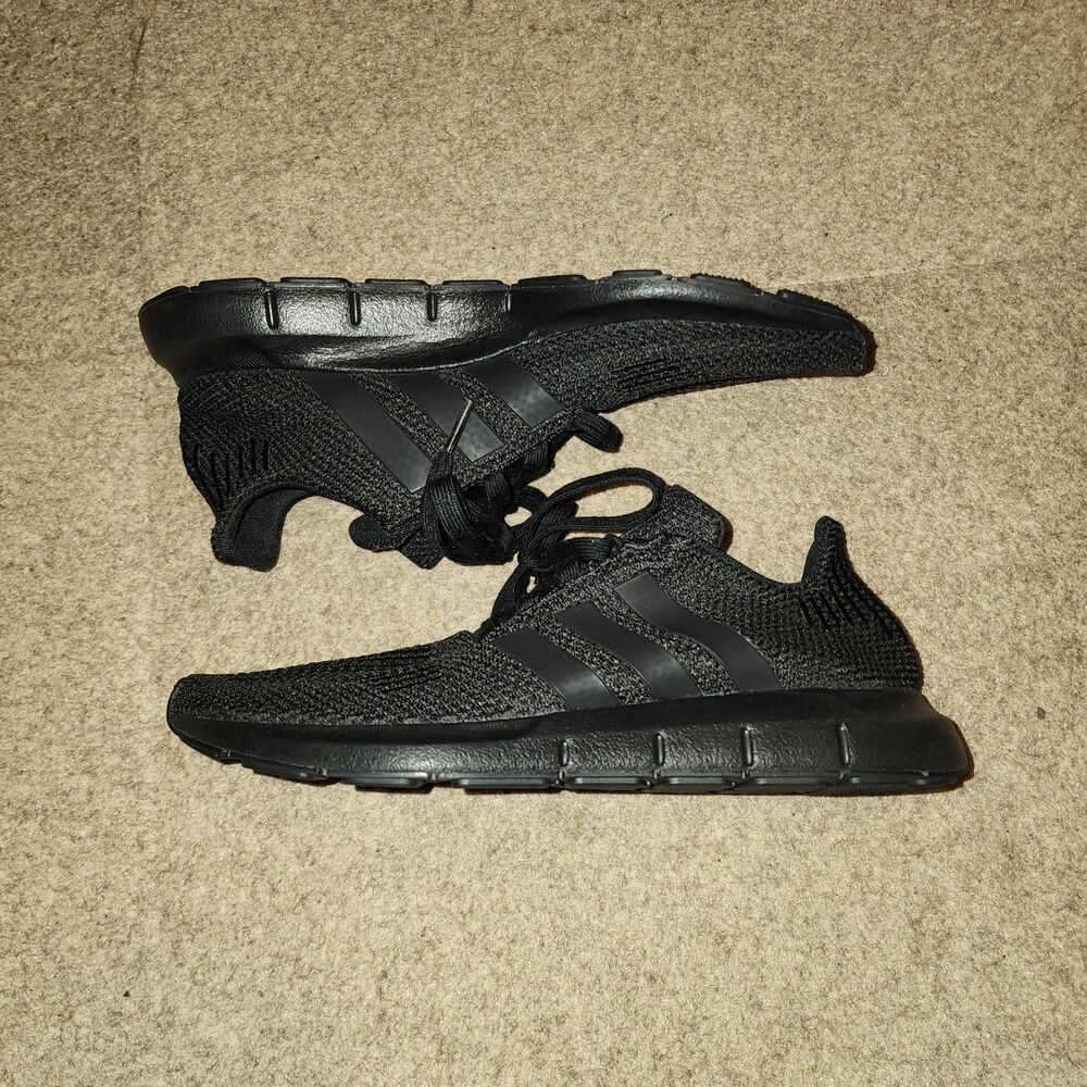 Adidas Swift Run Triple Black Shoes | Mens 7